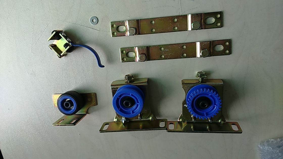 Manul Wooden Electric Door Opener Automatic Chicken Door