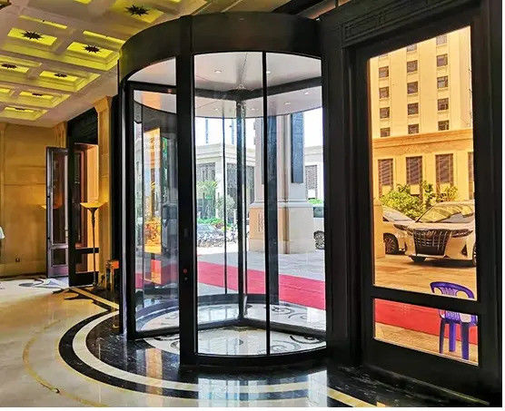 550 W Motor Power Automatic Revolving Door Operating Modes Automatic / Manual Showroom